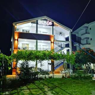 Апартаменты Berin Apartments Улцинь Апартаменты с балконом-57